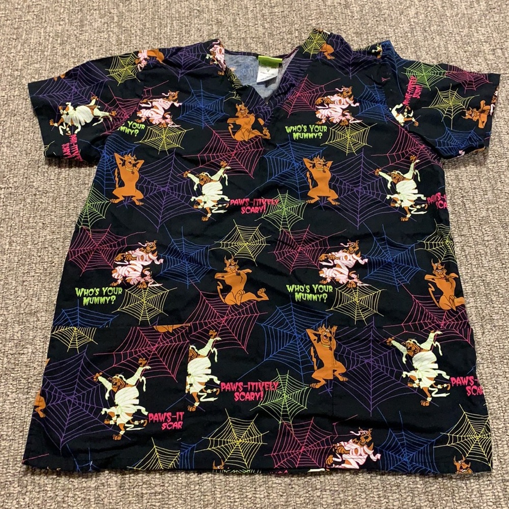 Scooby Doo scrub top